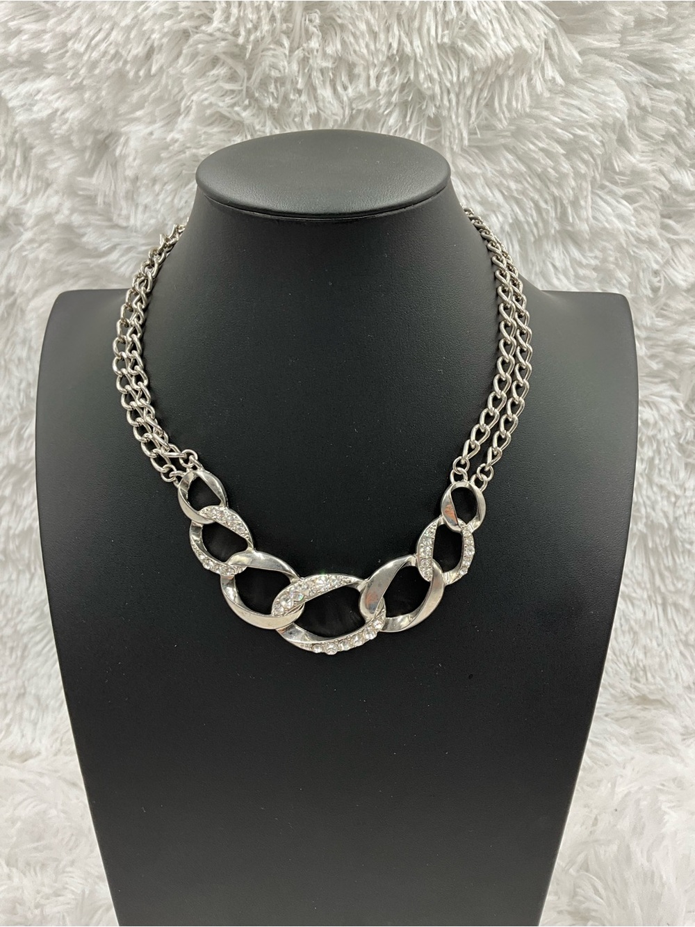 Lia Sophia Necklace Silver Tone Pave Crystal Chunky Link Statement Adjustable